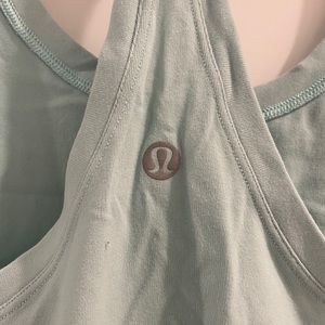 😁 teal lululemon workout tank top
